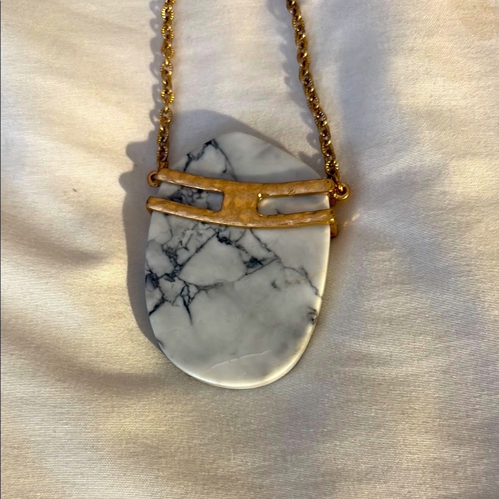 Marble Jewelry Necklace with Gold Colored Chain - Picture 3 of 5